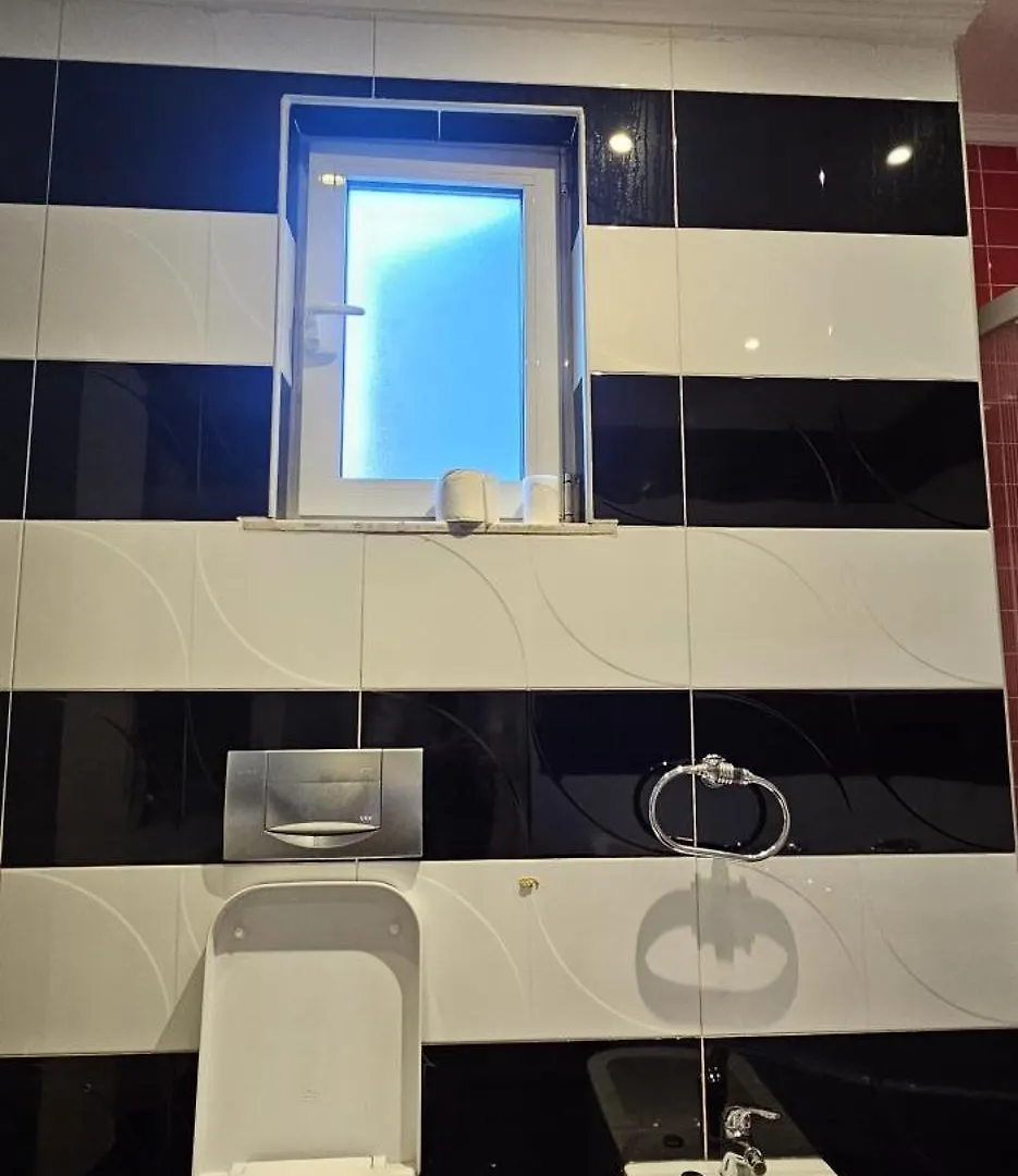 I Hostel Tirana Pensionat